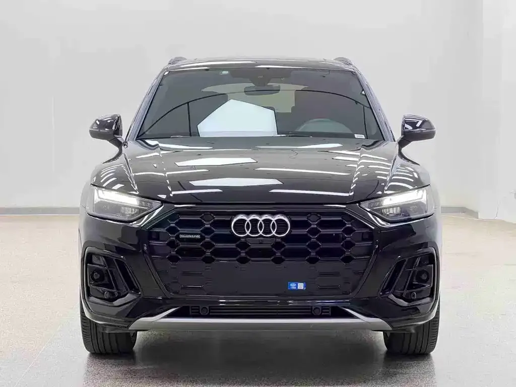 Audi Q5L — фото 4