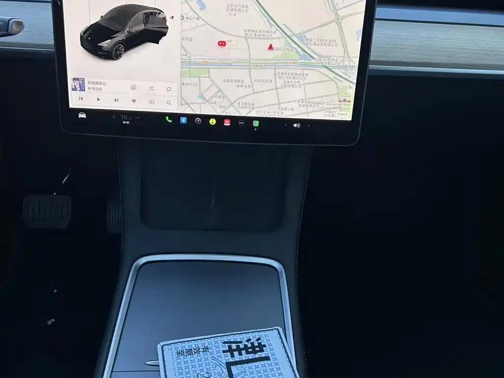 Tesla Model Y — фото 3