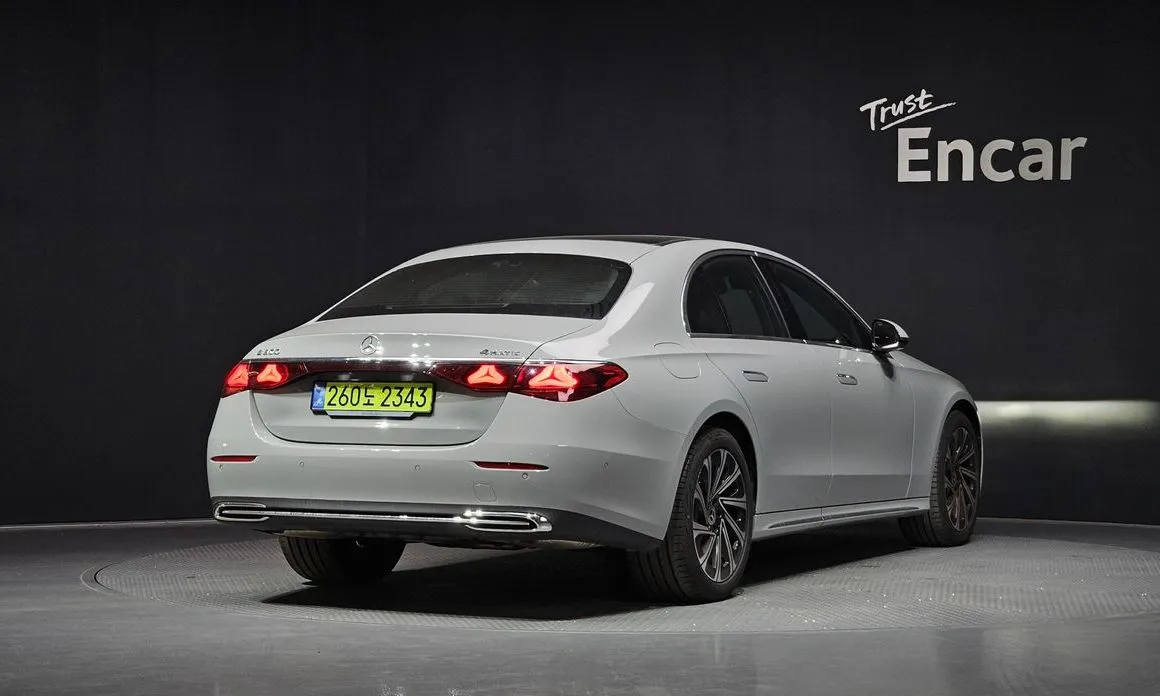 Mercedes-Benz E-Class 2025 из KR, фото 5