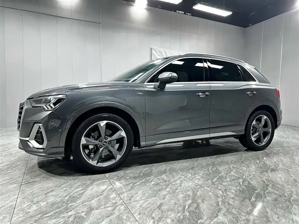 Audi Q3 — фото 9