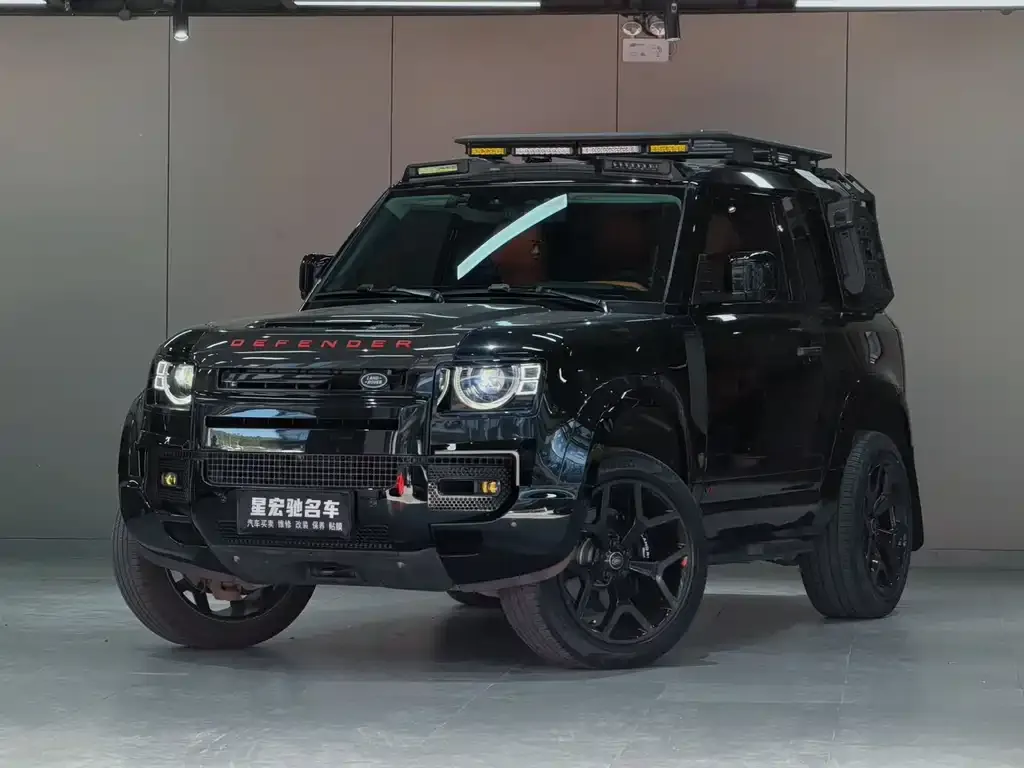 Land Rover Defender — фото 1