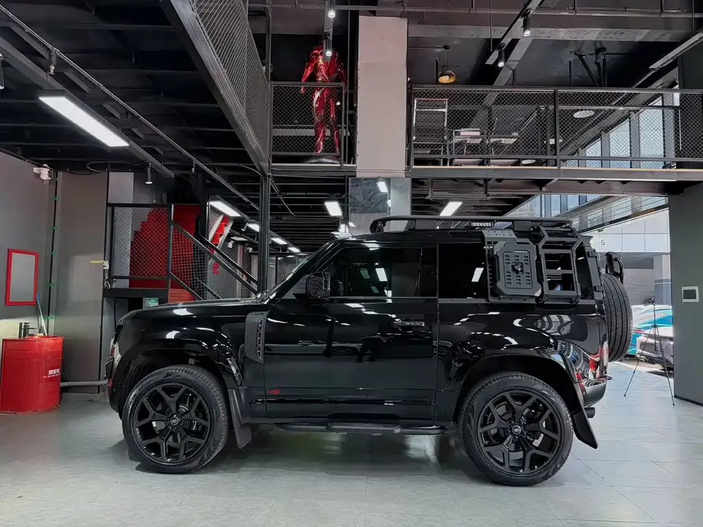 Land Rover Defender — фото 4