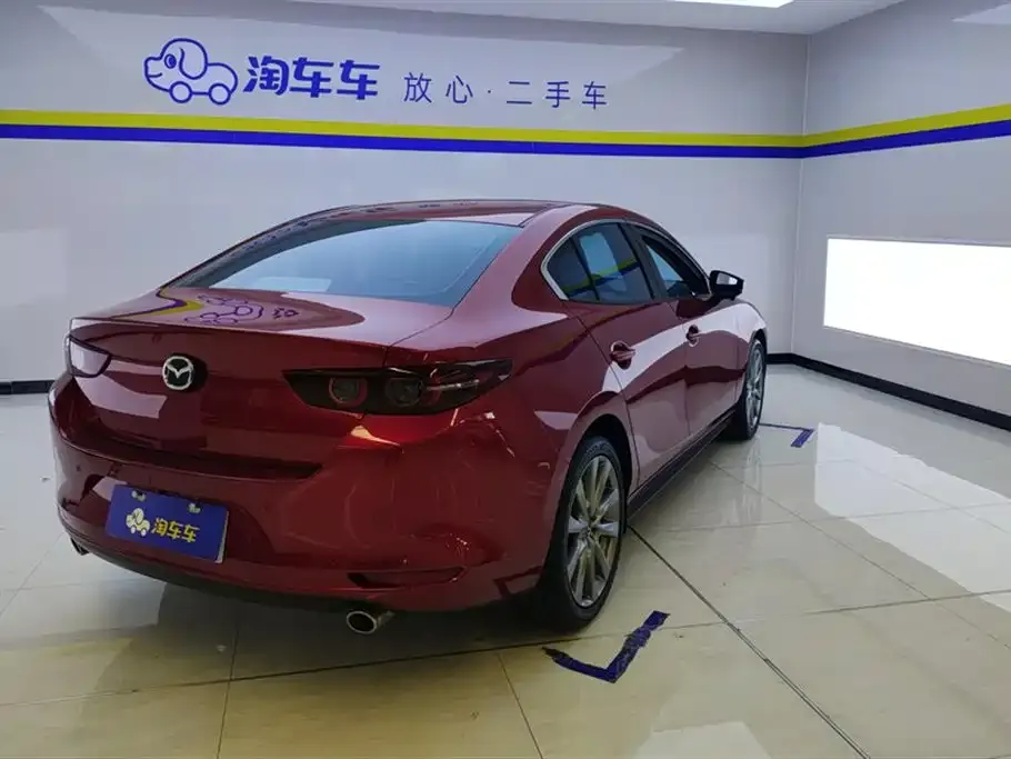 Mazda 3 Axela — фото 3