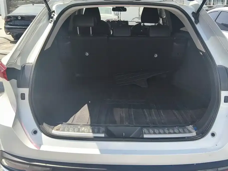 Toyota Harrier 2024 из CN, фото 6