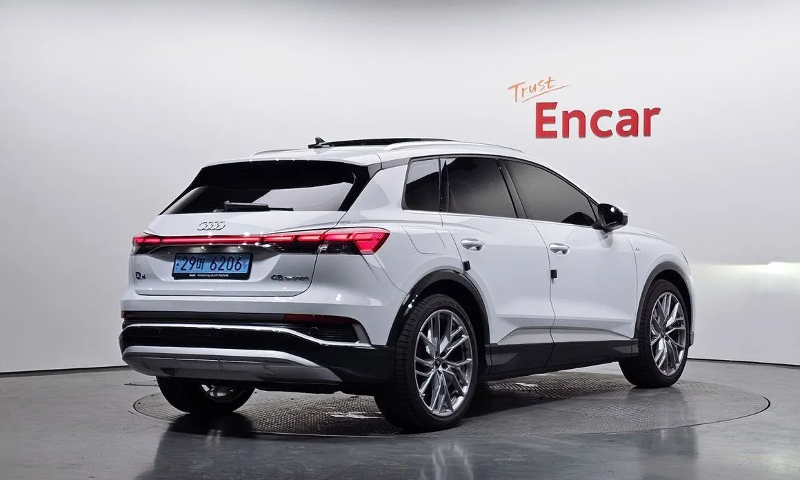 Audi Q4 e-tron 2025 из KR, фото 4