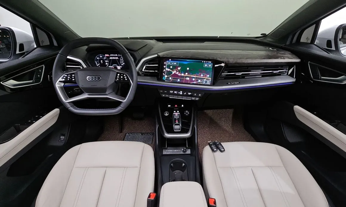 Audi Q4 e-tron 2025 из KR, фото 5
