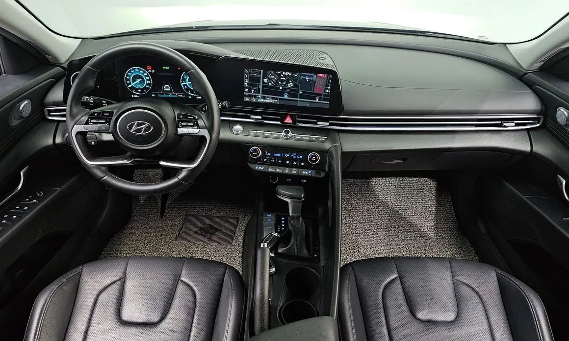 Hyundai AVANTE — фото 9