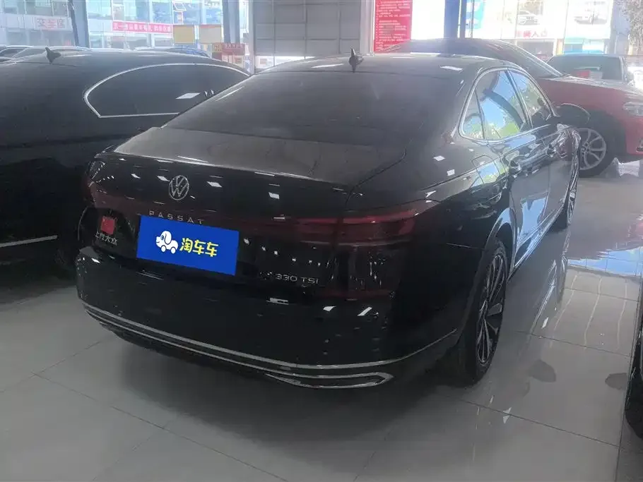 Volkswagen Passat — фото 4