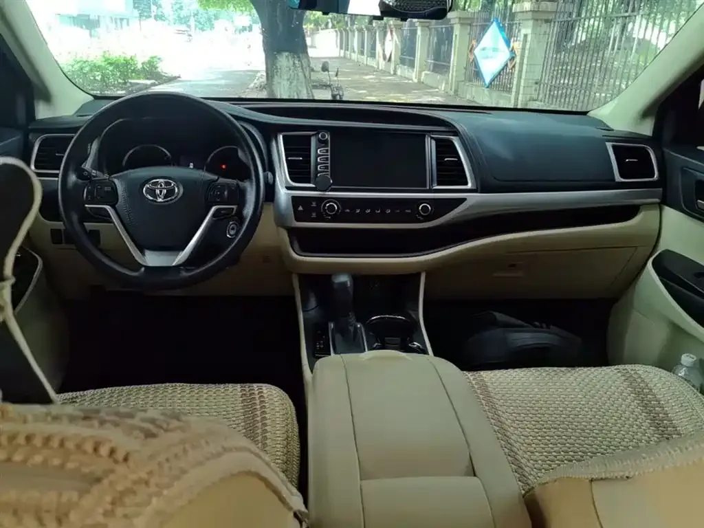 Toyota Highlander 2021 из CN, фото 4