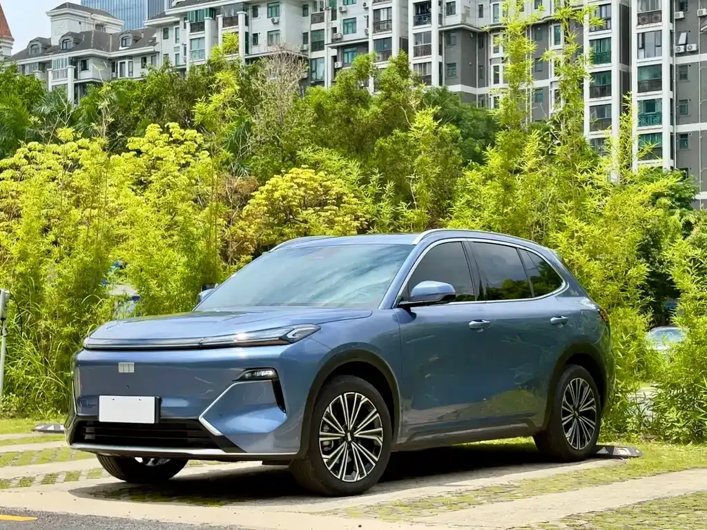 Geely Galaxy Xingjian 7 — фото 1