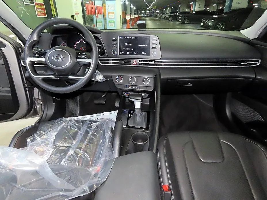 Hyundai AVANTE 2023 из KR, фото 8