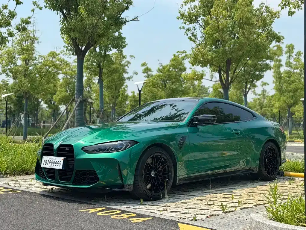 BMW M4