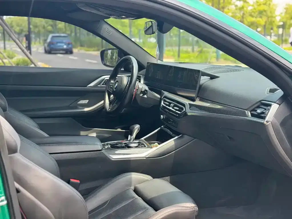 BMW M4 2024 из CN, фото 2