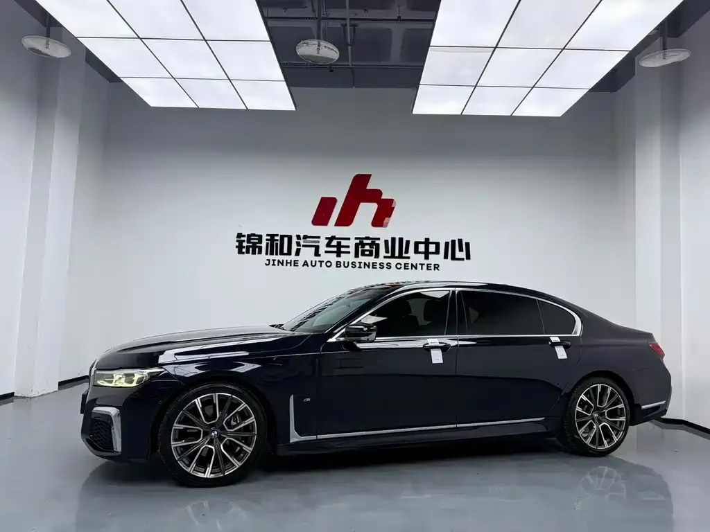 BMW 7 Series 2021 из CN, фото 2
