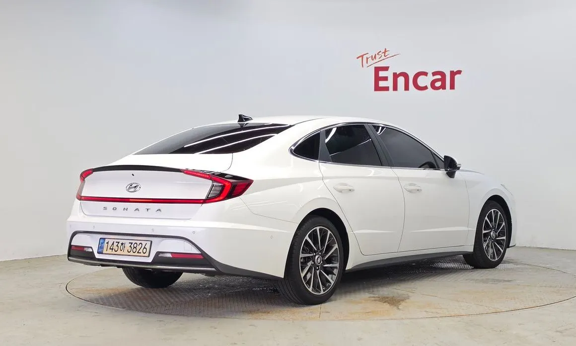 Hyundai Sonata 2023 из KR, фото 3