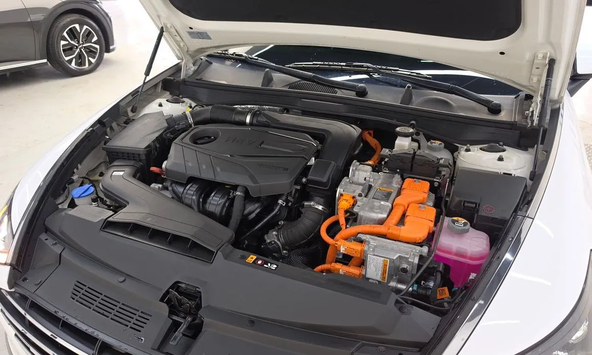 Hyundai Sonata 2023 из KR, фото 8