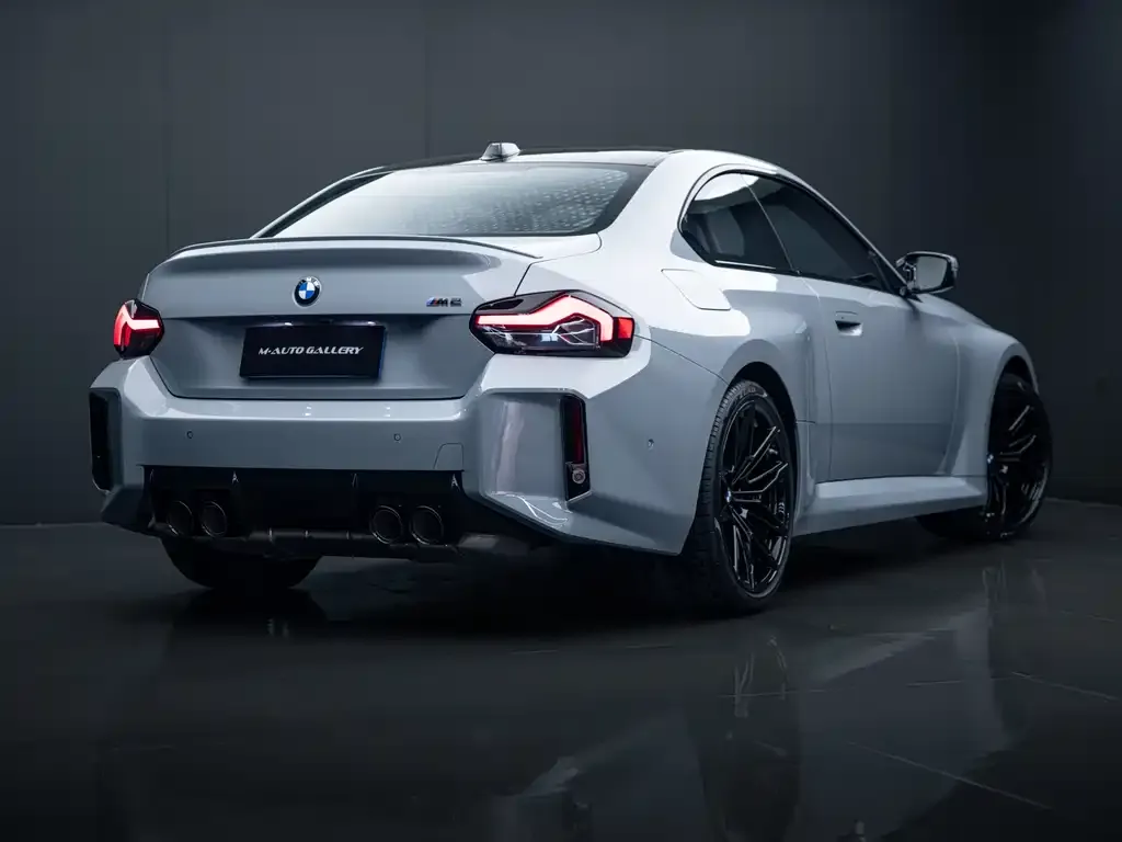 BMW M2 — фото 10