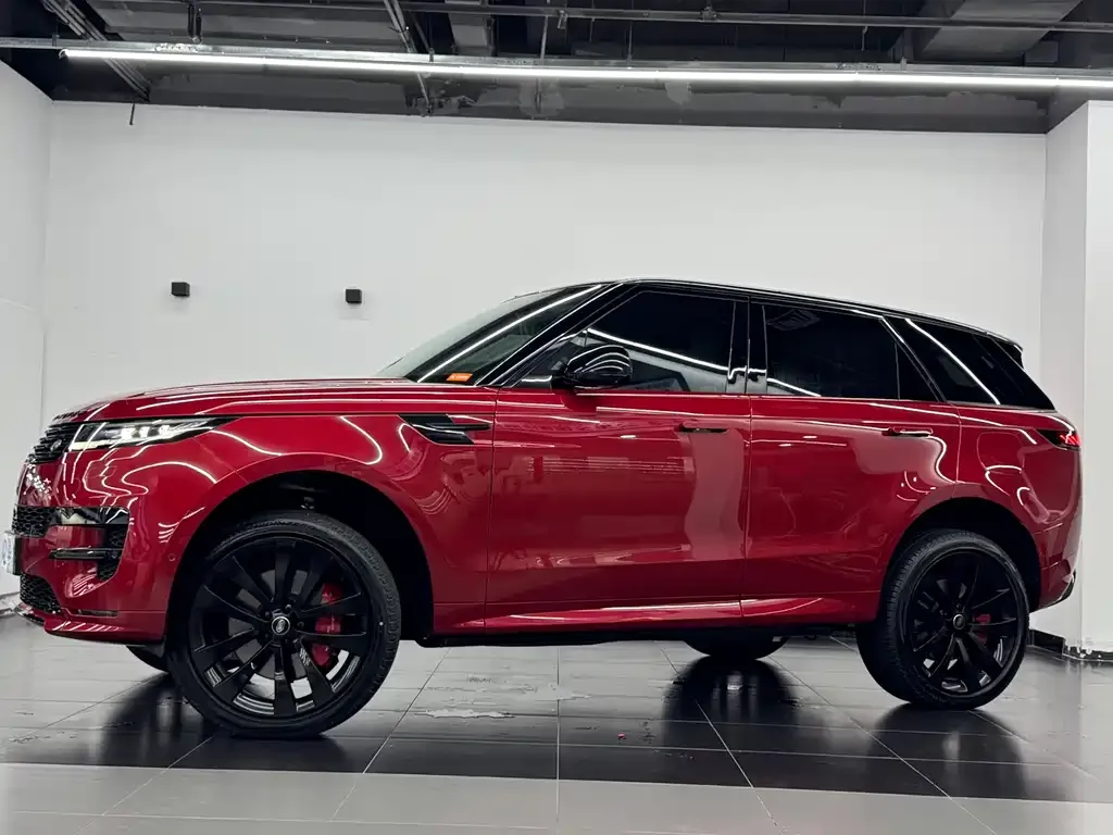 Land Rover Sport PHEV 2025 из CN, фото 3