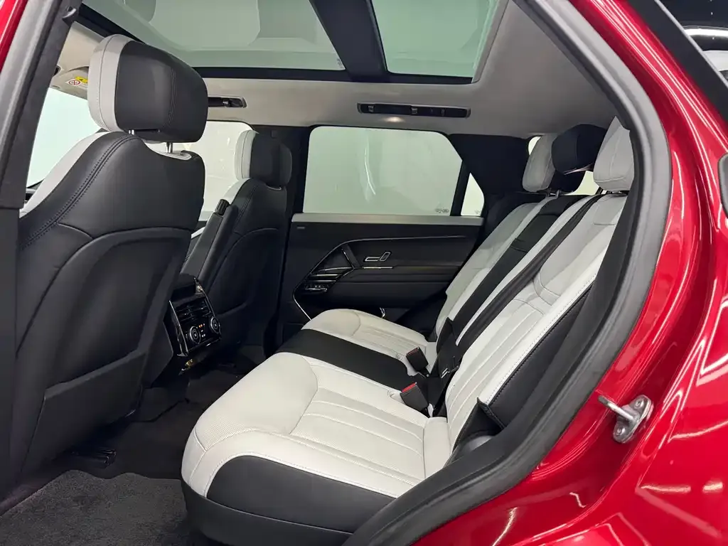 Land Rover Sport PHEV 2025 из CN, фото 10