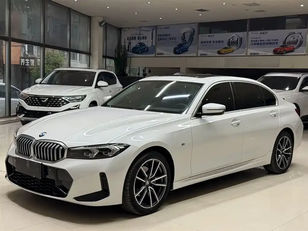 BMW 3 Series — фото 1