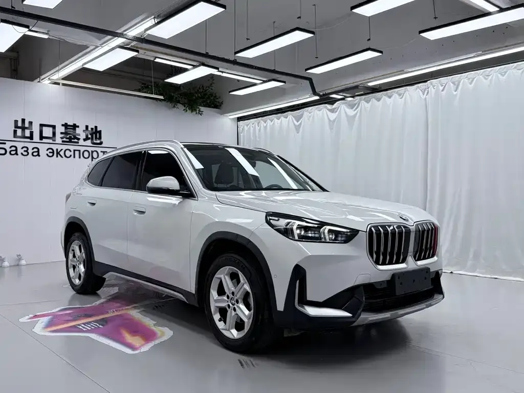 BMW X1 — фото 4