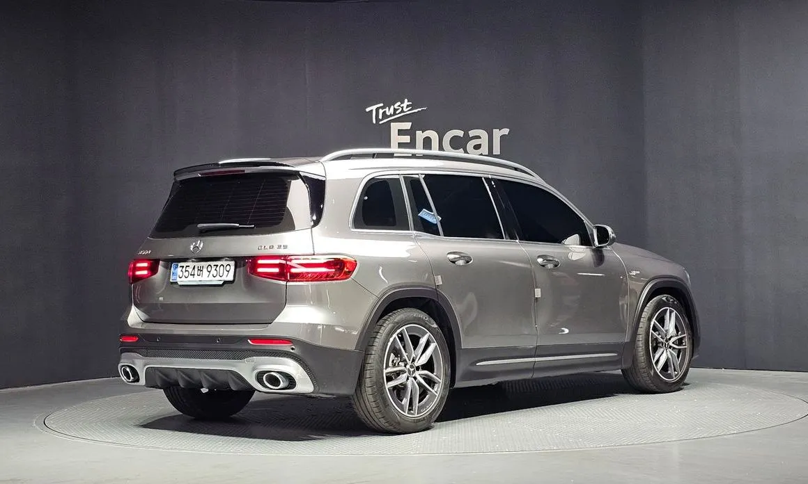Mercedes-Benz GLB-Class — фото 5