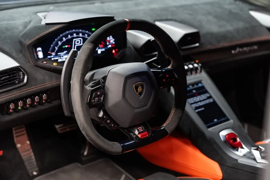 Lamborghini Huracan 2022 из KR, фото 6