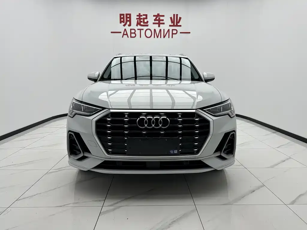 Audi Q3 — фото 2