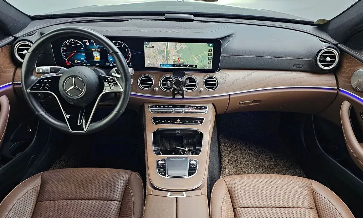 Mercedes-Benz E-Class 2021 из KR, фото 9