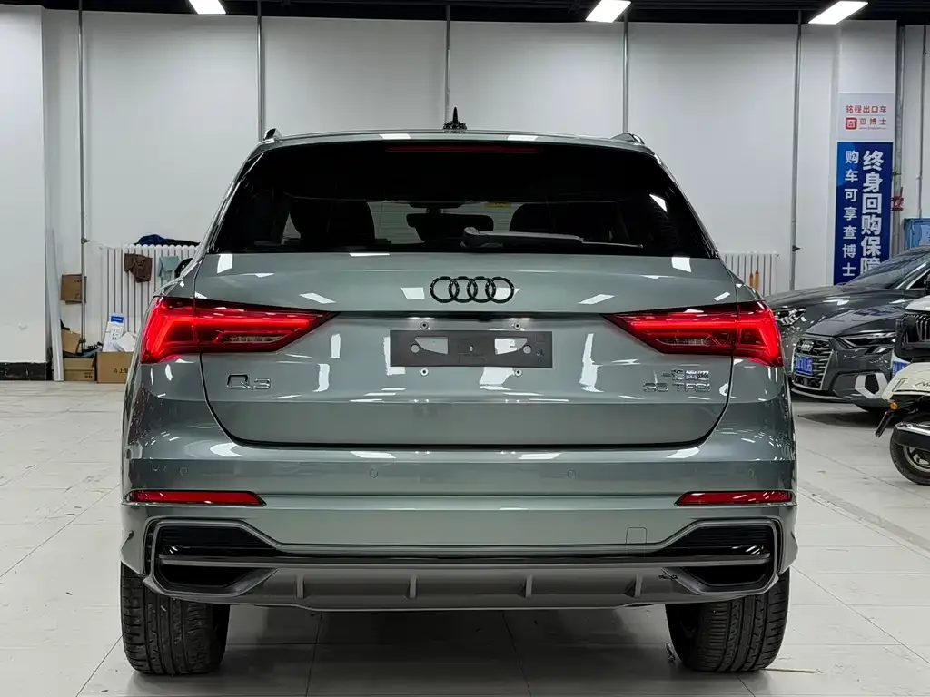 Audi Q3 — фото 6