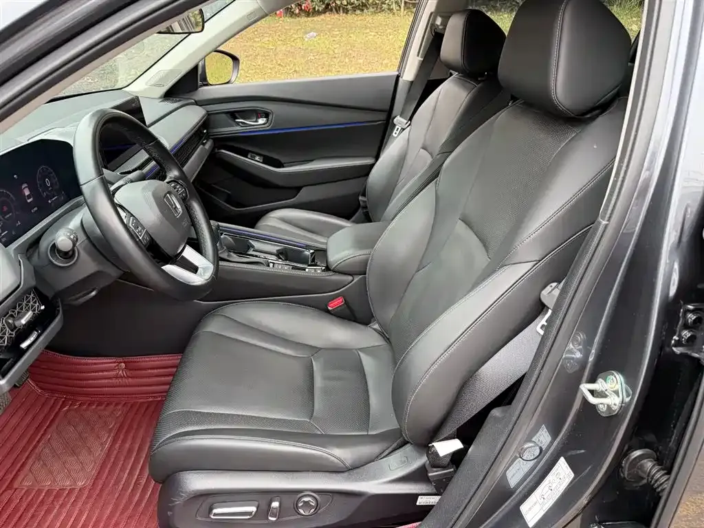 Honda Accord — фото 6