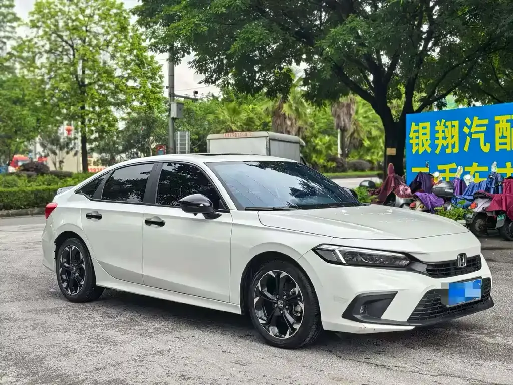 Honda Civic — фото 7