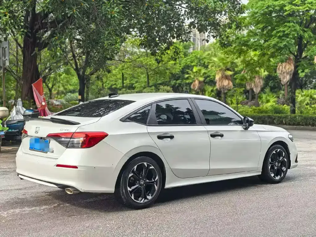 Honda Civic — фото 5