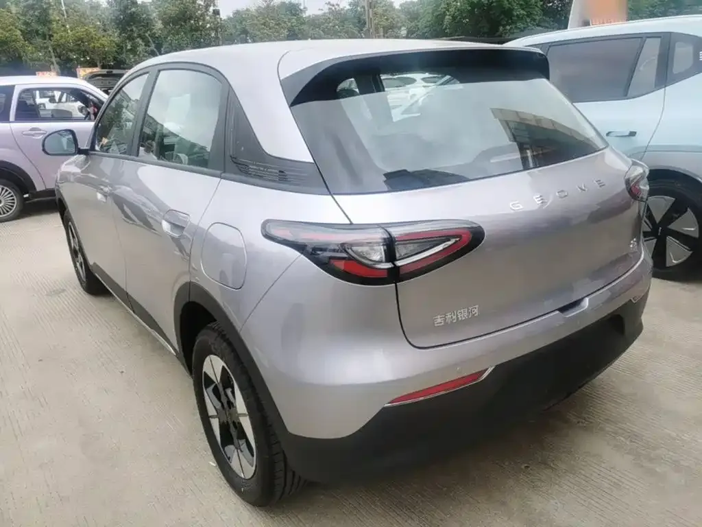 Geely Starburst — фото 7