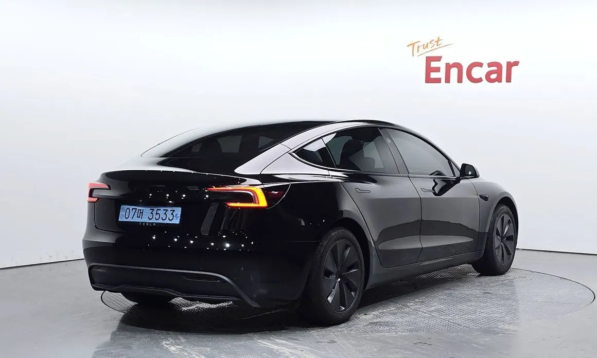 Tesla Model 3 2025 из KR, фото 4