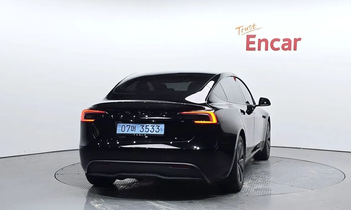 Tesla Model 3 2025 из KR, фото 6