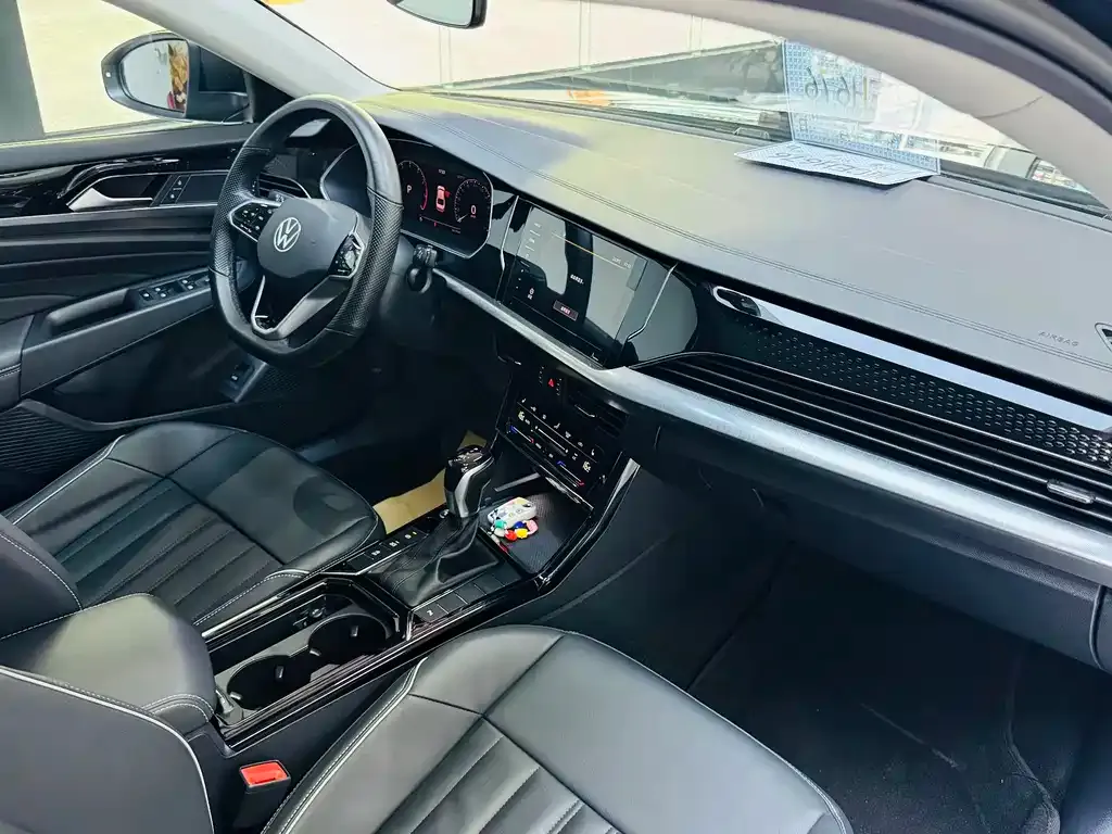 Volkswagen Passat — фото 10