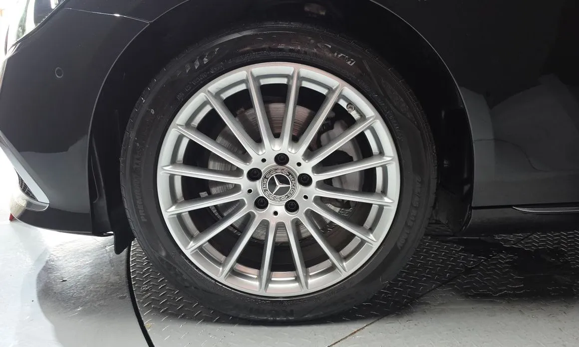 Mercedes-Benz E-Class 2021 из KR, фото 9