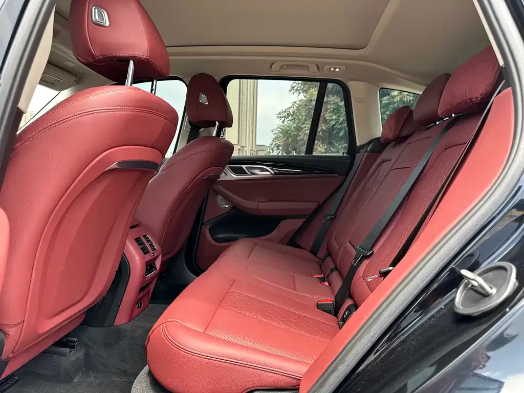 BMW X3 2023 из CN, фото 2