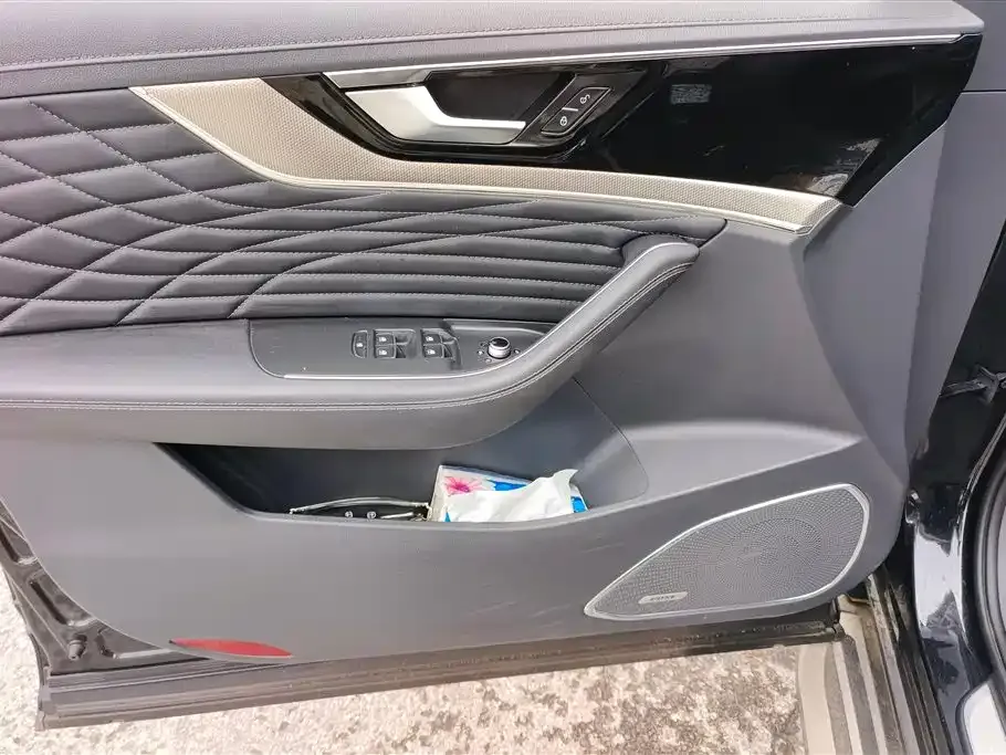 Hongqi HS5 2021 из CN, фото 10
