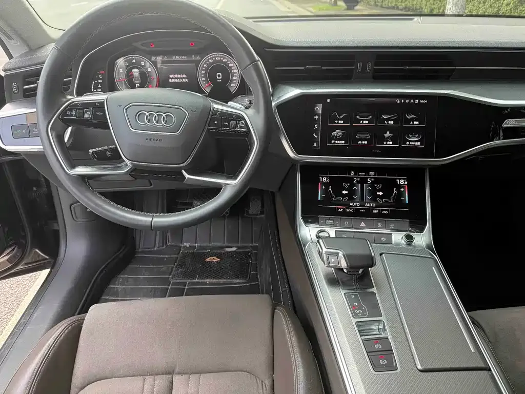 Audi A7L — фото 7
