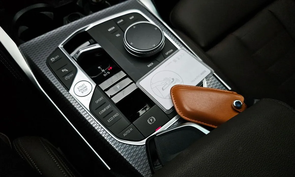 BMW 4-Series 2025 из KR, фото 4