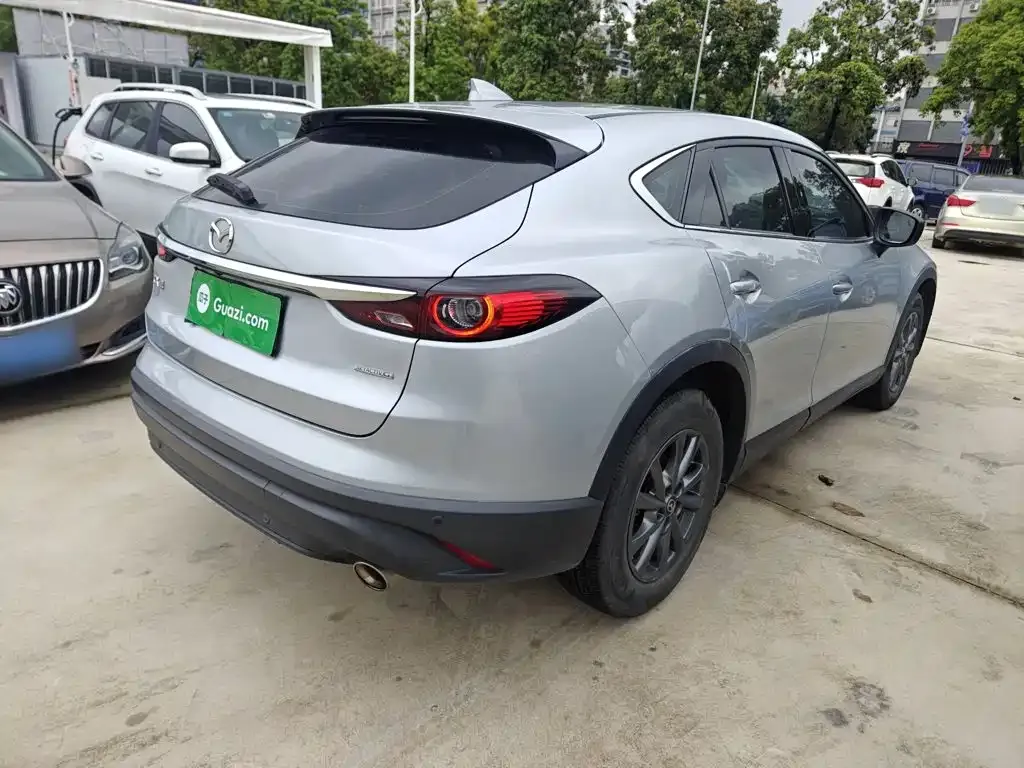 Mazda CX-4 — фото 9