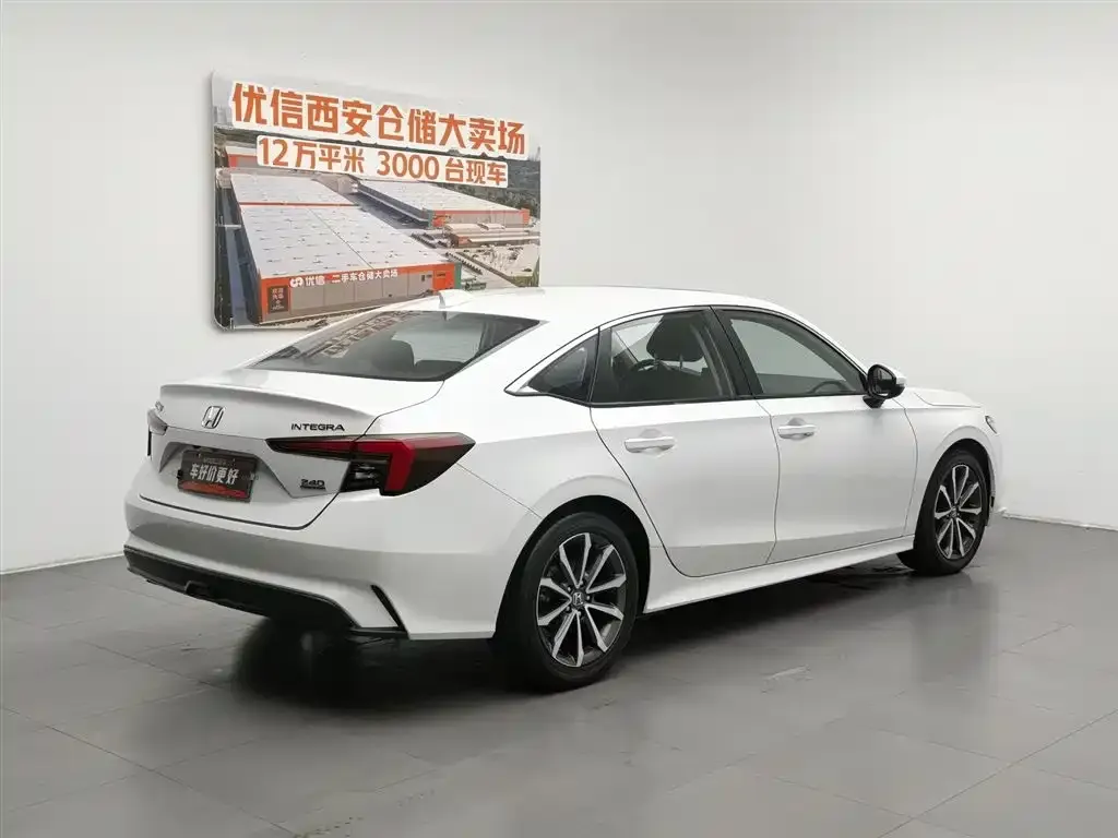 Honda Integra — фото 7