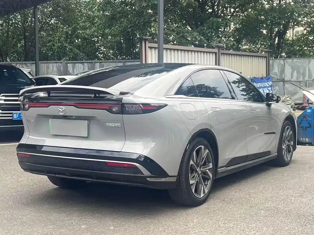 Mazda EZ-6 2024 из CN, фото 9