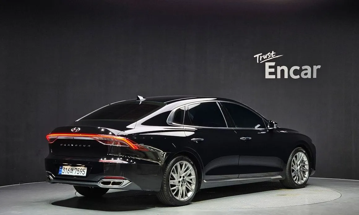 Hyundai Grandeur 2023 из KR, фото 2