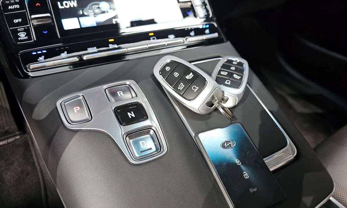 Hyundai Grandeur 2023 из KR, фото 6