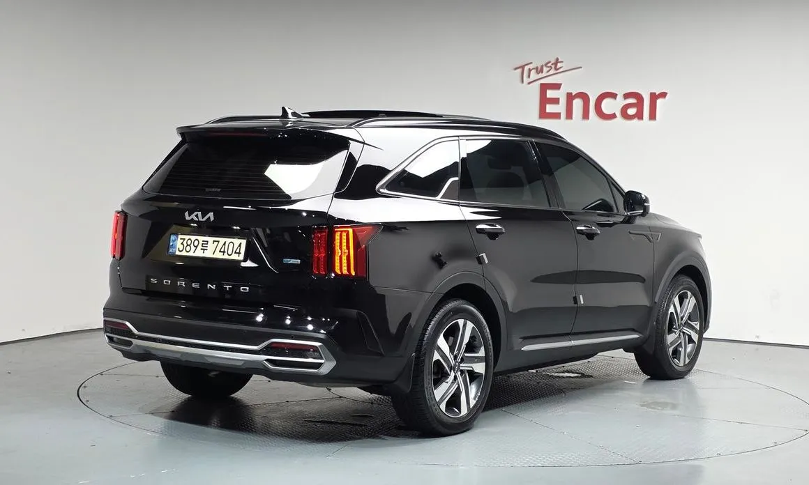 Kia Sorento — фото 7