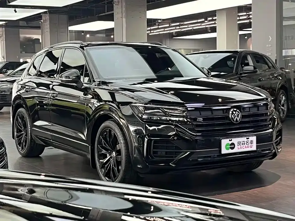 Volkswagen Touareg — фото 4