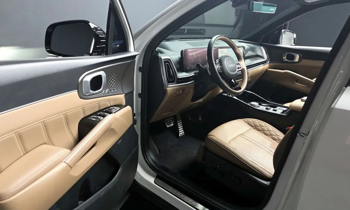 Kia Sorento 2024 из KR, фото 2